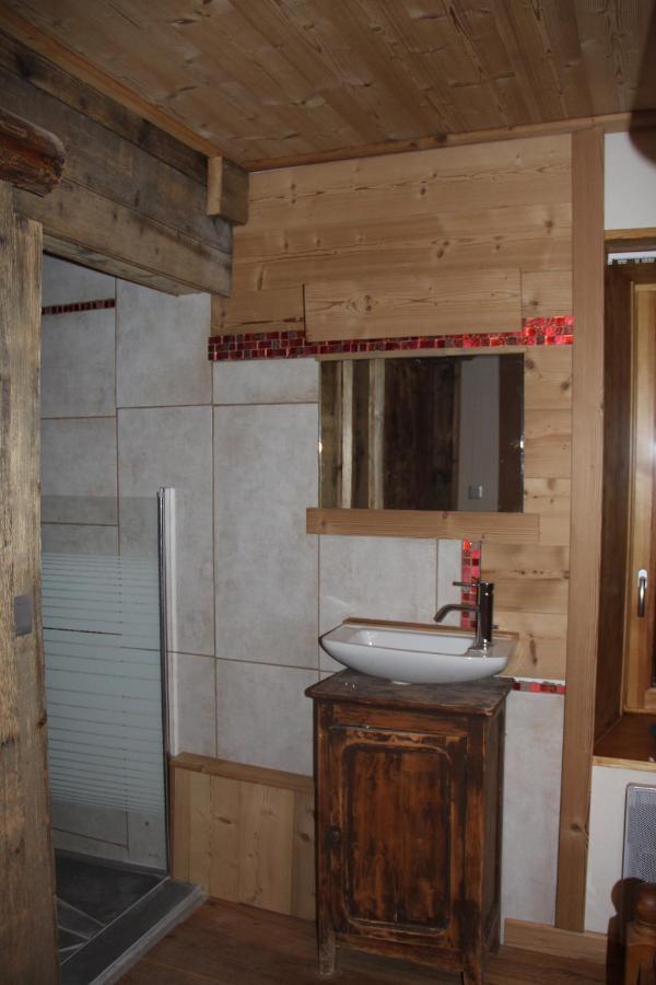 Apartamento La Ferme Du Fay Sixt Exterior foto